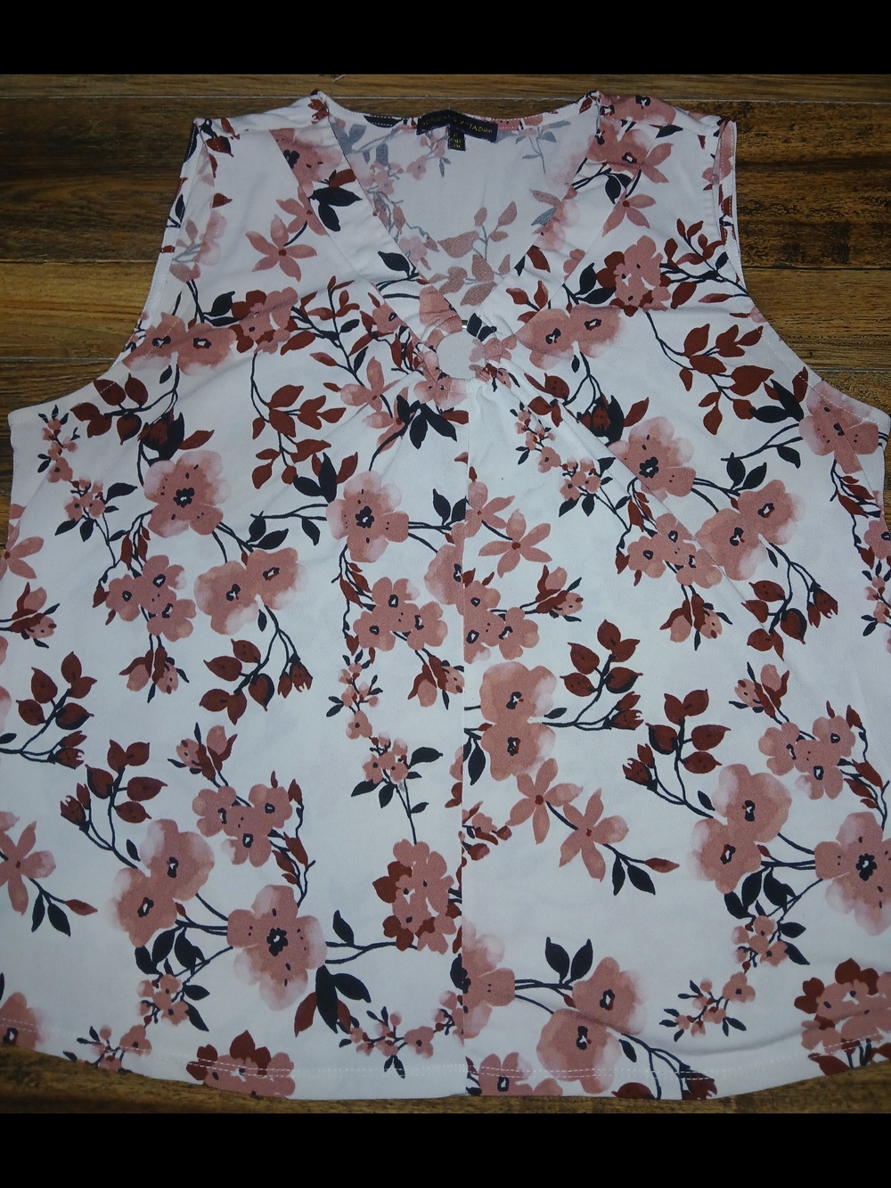 Adrienne Vittadini White Camisole with Pink Floral Print